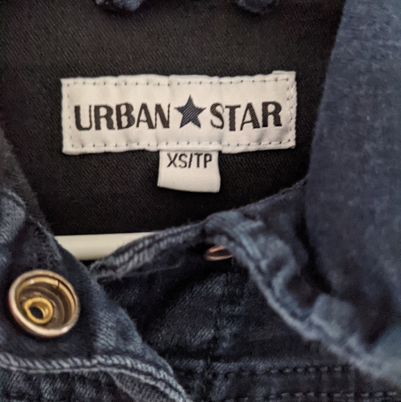 Dark wash cropped denim jean jacket - Picture 3 of 3